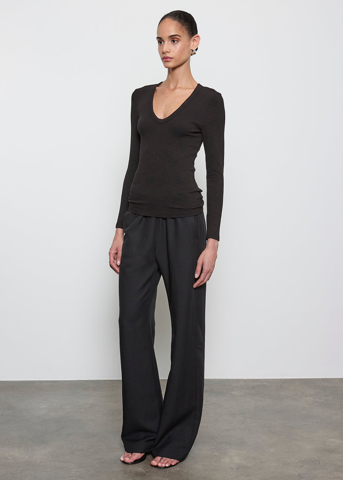 Textured Knit L/S U | Black