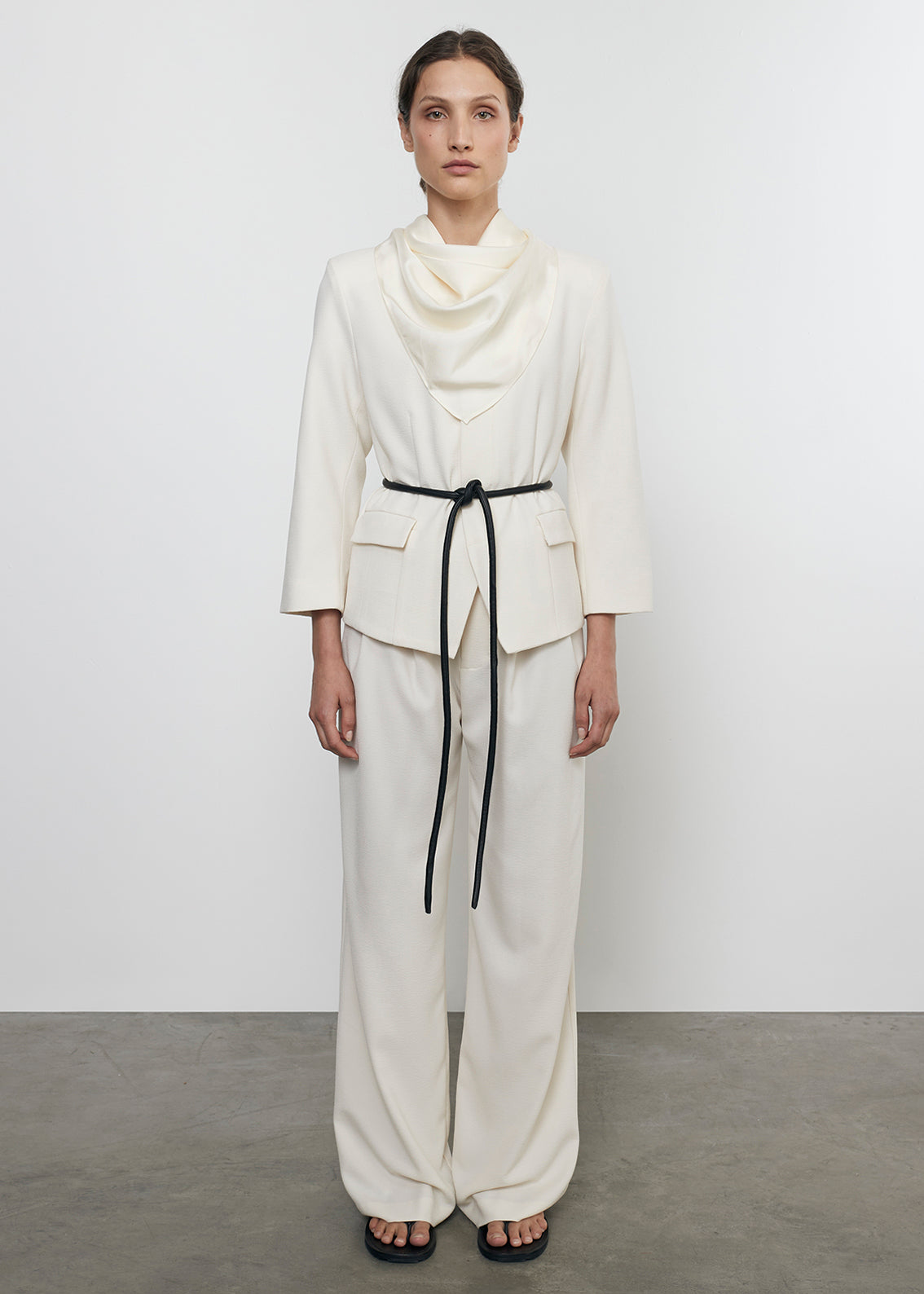 Crepe Sartorial Jacket | Cream