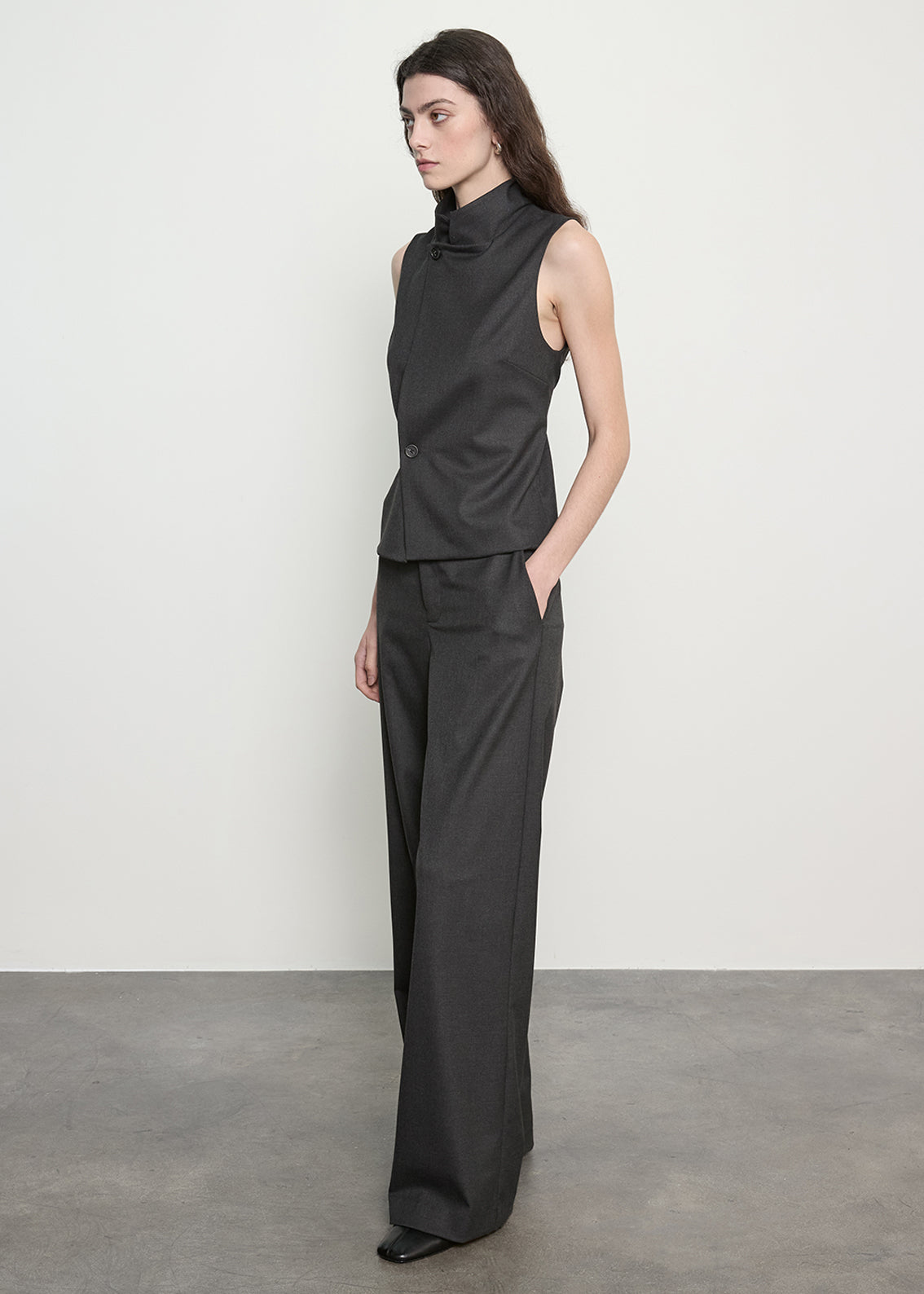 Suiting Hi-Neck Vest | Dark Charcoal