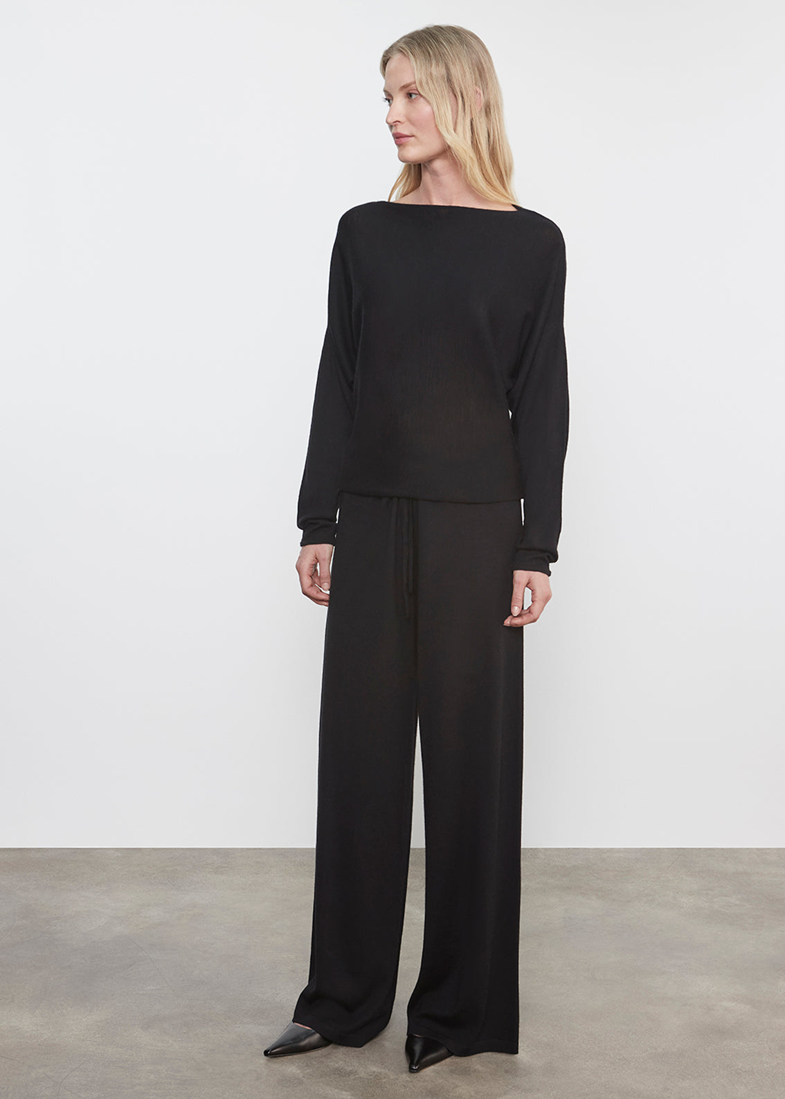 Tissue Cashmere Drawcord Pant | Black