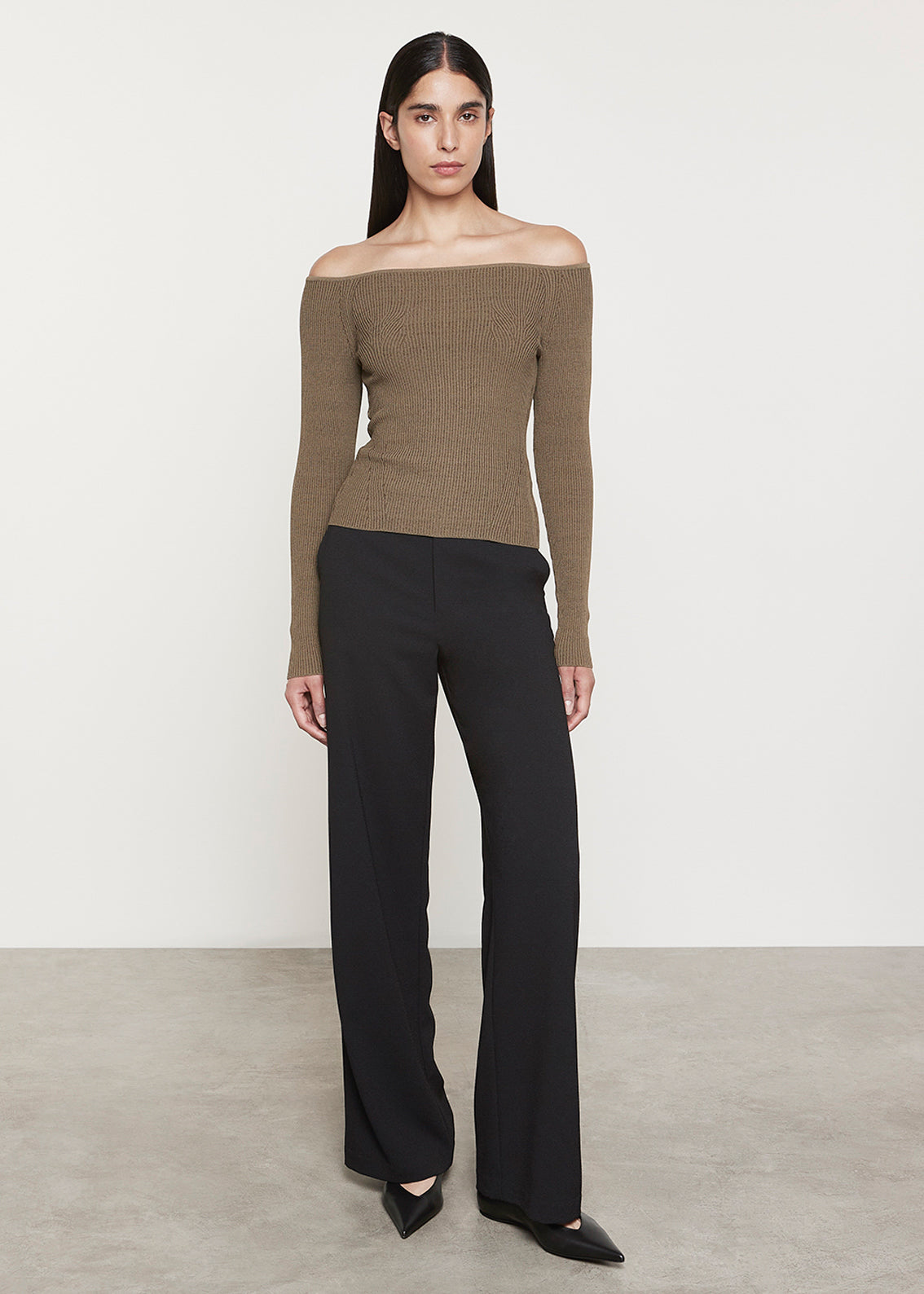 Soft Structure Knitted Off Shoulder | Fatigue