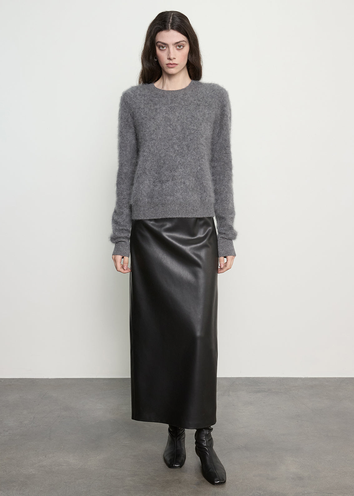 Mink Wash Cashmere Easy Crew | Pewter